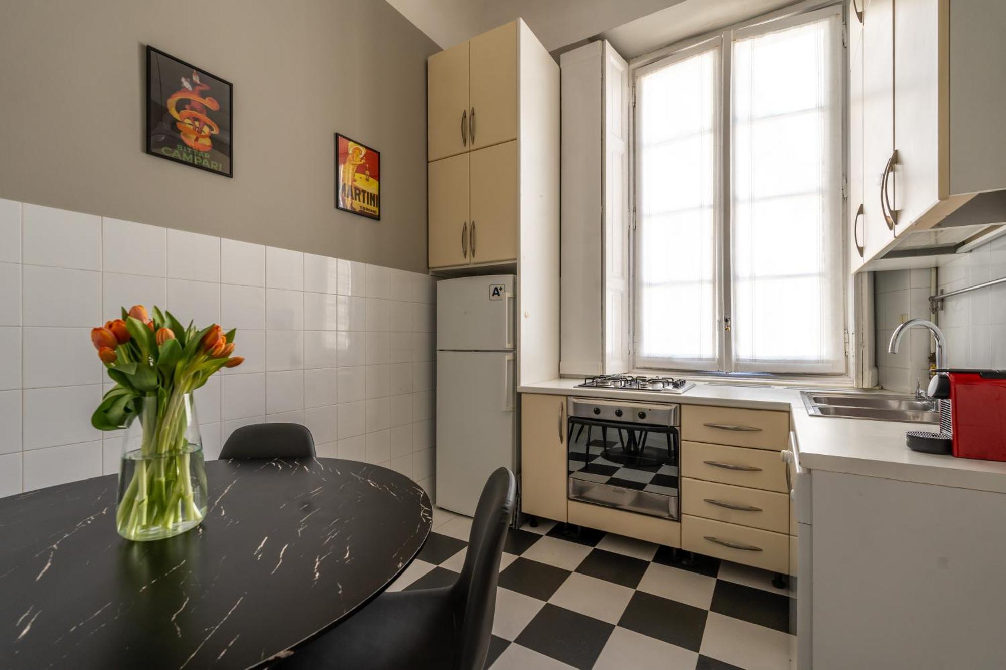 Nerino House, Elegante E Tranquillo Appartamento A 5 Minuti Dal Duomo Milan Extérieur photo